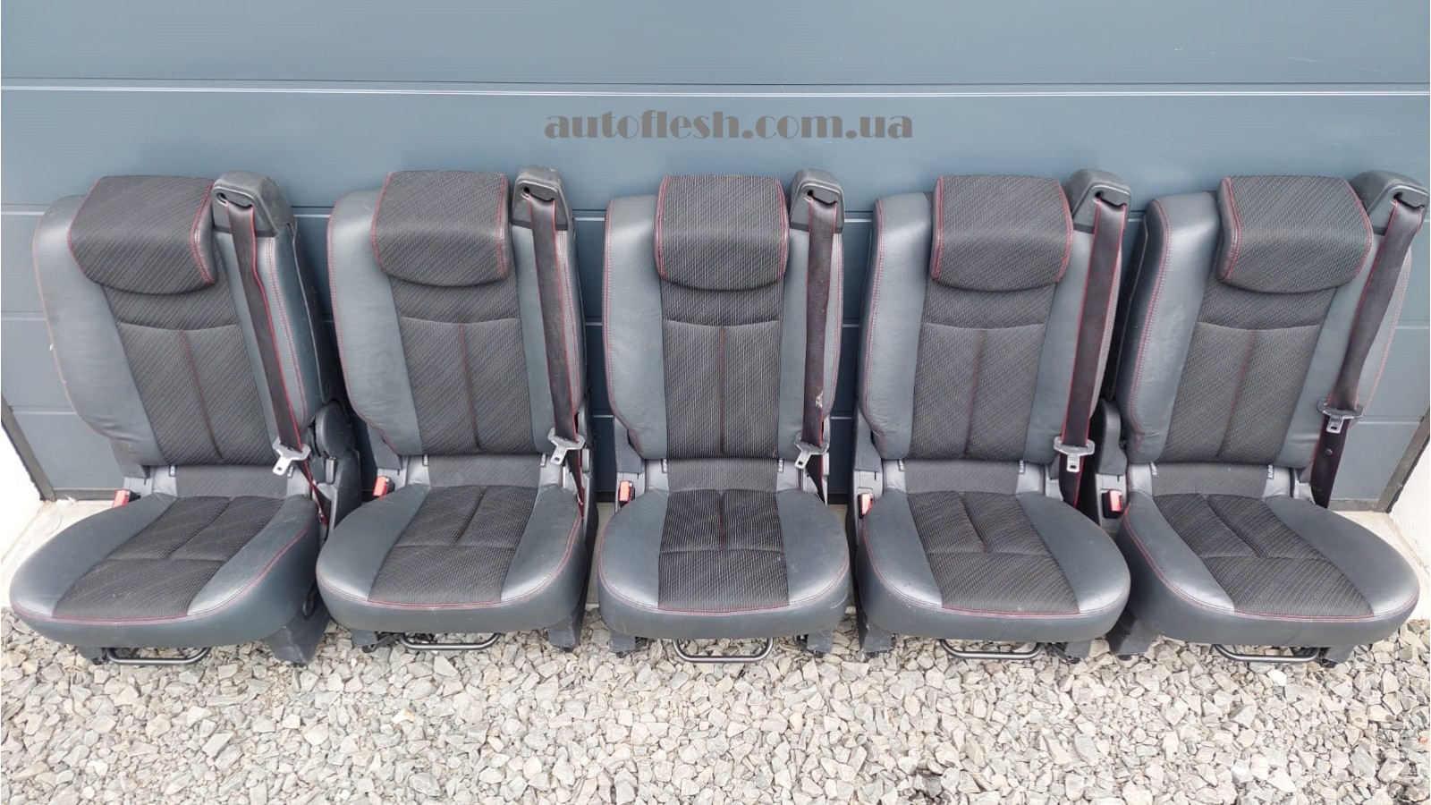 Сиденья комплект комбинированная экокожа 7701052078, 7701061912 Renault Espace 4 бу Сиденья комплект комбинированная экокожа 7701052078, 7701061912 Renault Espace 4 бу